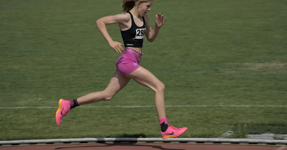 ADX Là Gì? Tuyệt Chiêu Đo Sức Mạnh Xu Hướng Để Né Bão Sideway Sử dụng ADX để gồng lời trailing stop tối đa hóa lợi nhuận