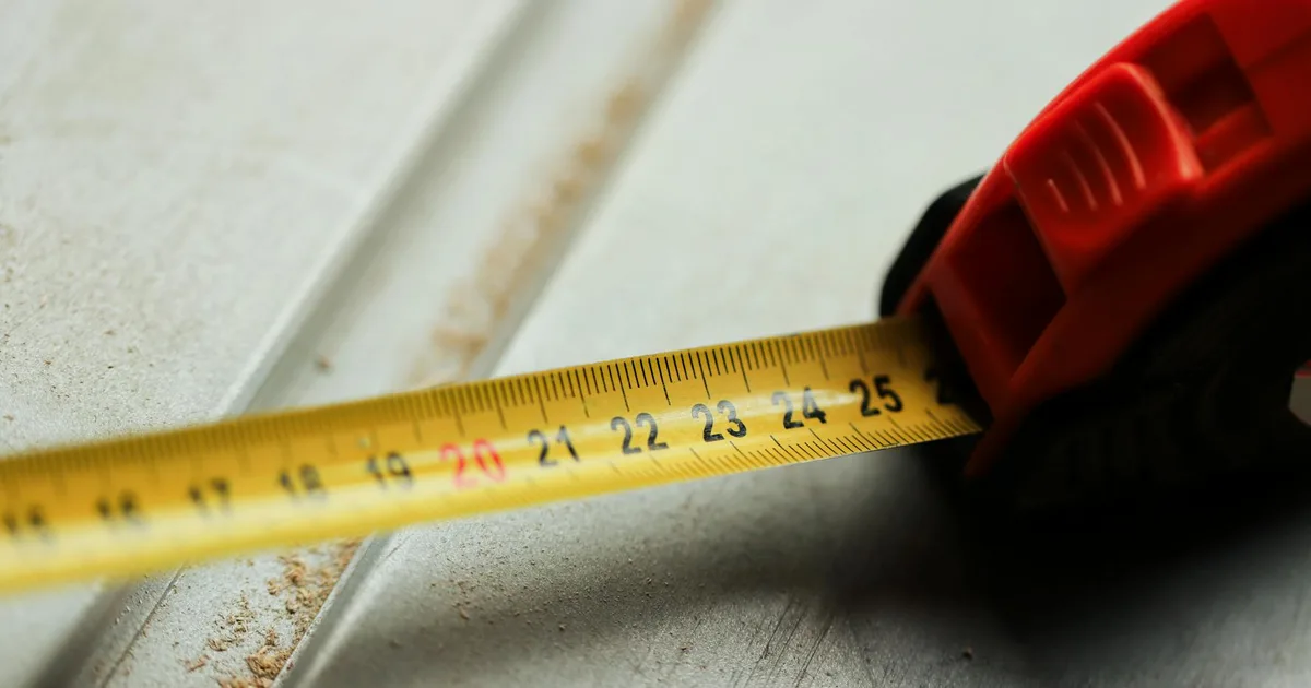 Fibonacci Retracement Cơ Bản: 0.382, 0.5 và 0.618 Dùng Khi Nào? Công cụ đo lường và xác định khoảng giãn của thị trường